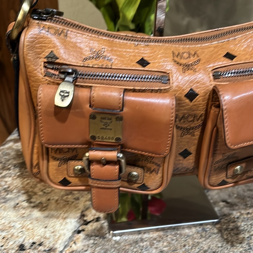 MCM Vintage Visetos Shoulder Bag Tan Brown leather Navy blue pockets logo print - Picture 2 of 13
